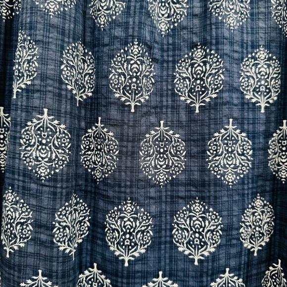 Anthropologie THML Dres Embroidered Floral Design Size Small - Picture 4 of 16